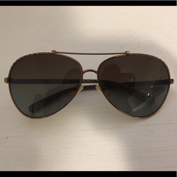 Tory Burch Accessories - Tory Burch snake skin sunglasses with case